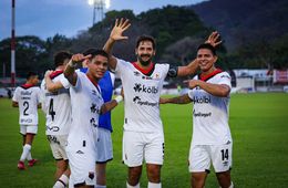  Celebra la Liga de Machillo: Manudos sacan vital triunfo ante Puntarenas 